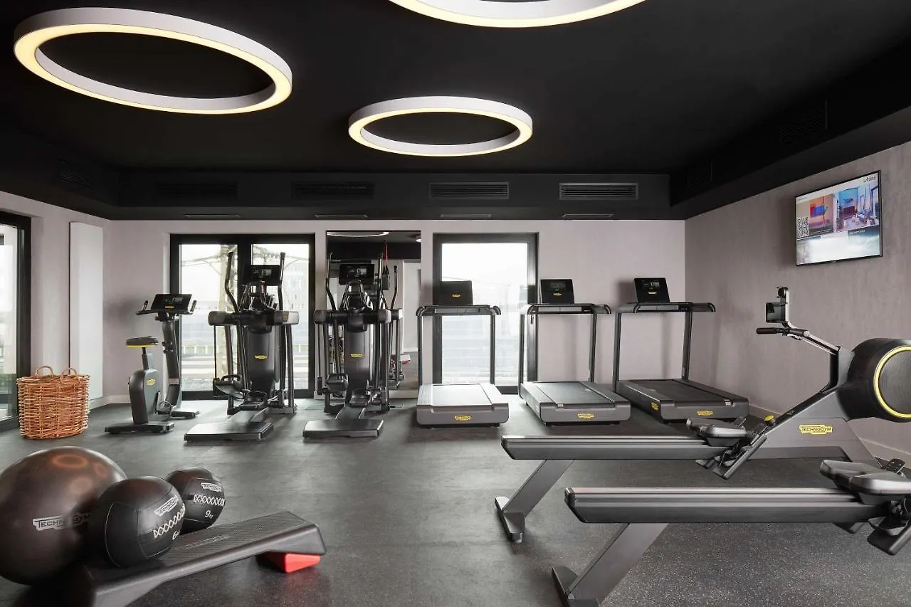 Adina Apartment Hotel دوسلدورف