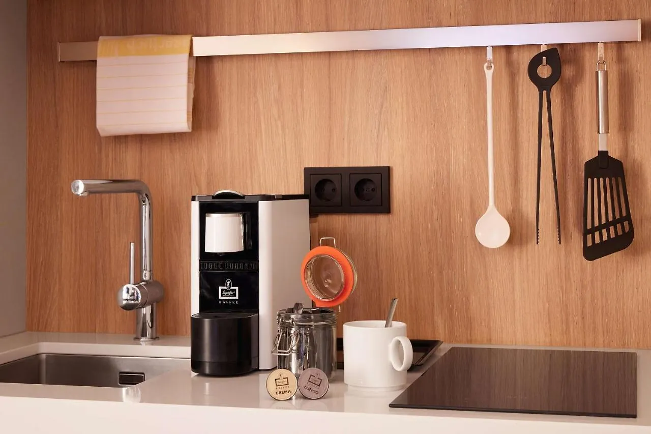 Adina Apartment Hotel دوسلدورف
