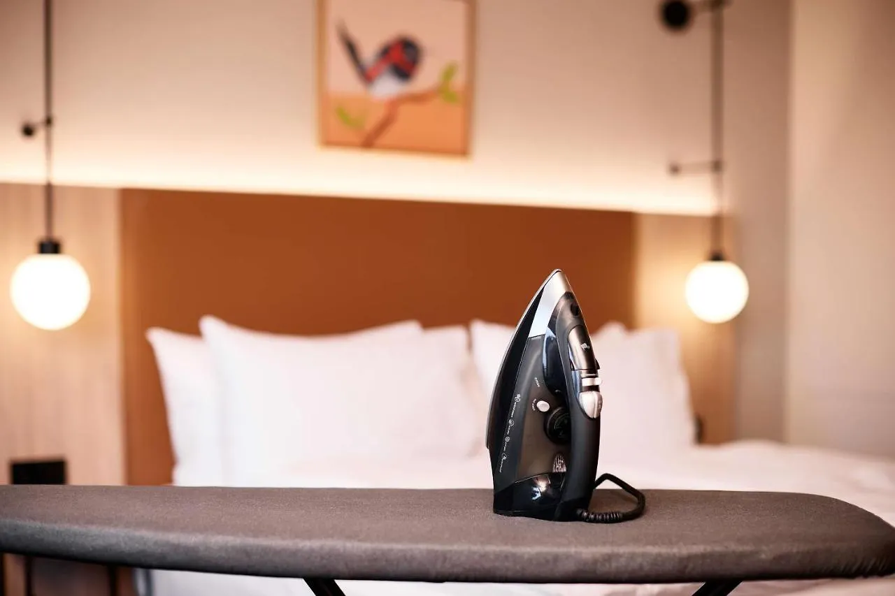 Adina Apartment Hotel دوسلدورف 4*,