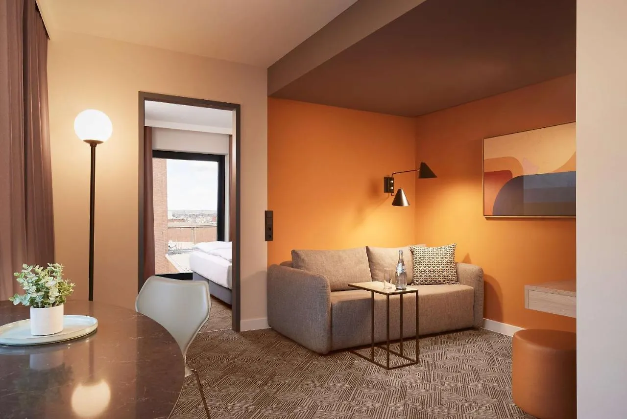 Adina Apartment Hotel دوسلدورف 4*,  ألمانيا