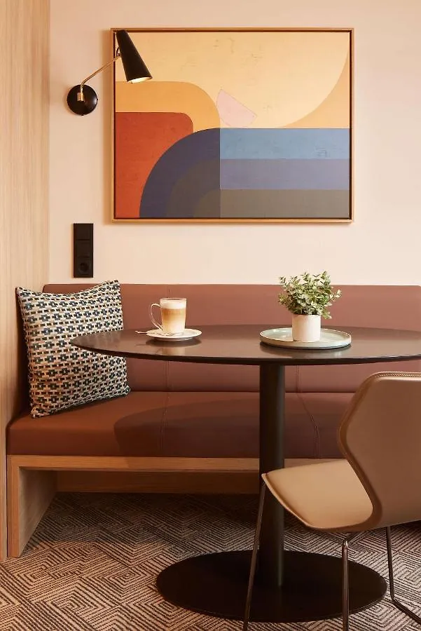 Adina Apartment Hotel دوسلدورف